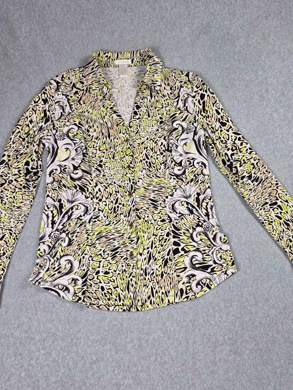Cache Multicolor Printed V-Neck Long-Sleeve Top in Neon Yellow, Black & Cream